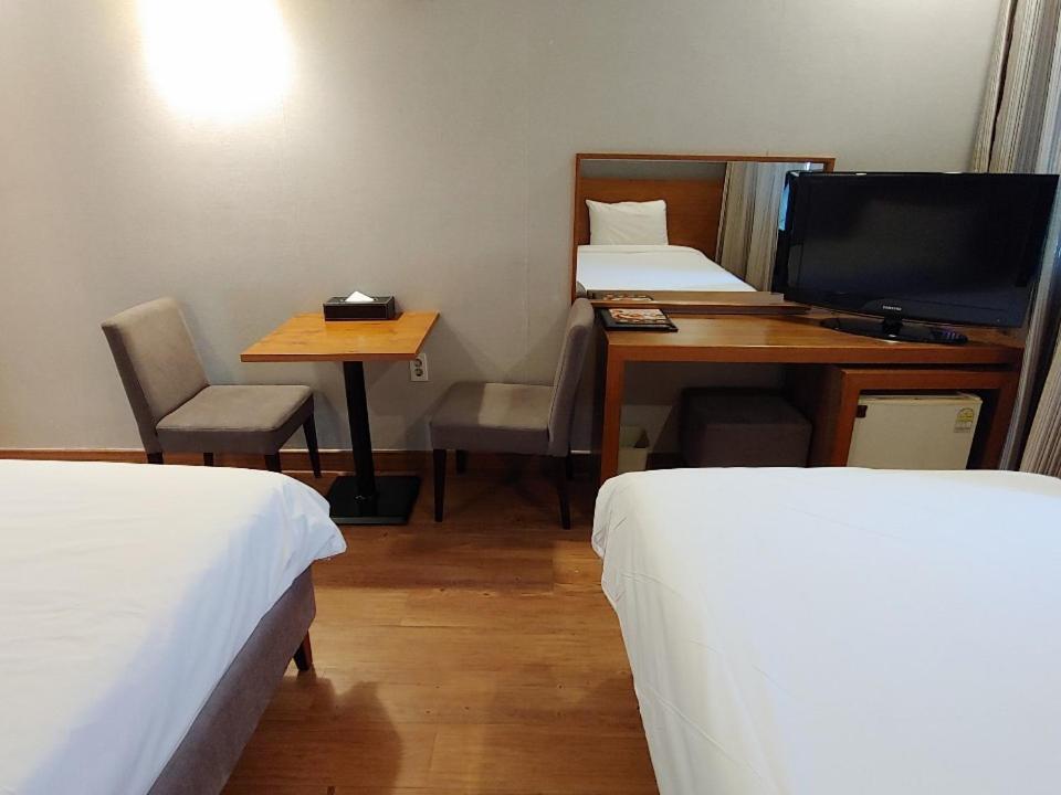 Dawn Beach Hotel Pusan Zewnętrze zdjęcie